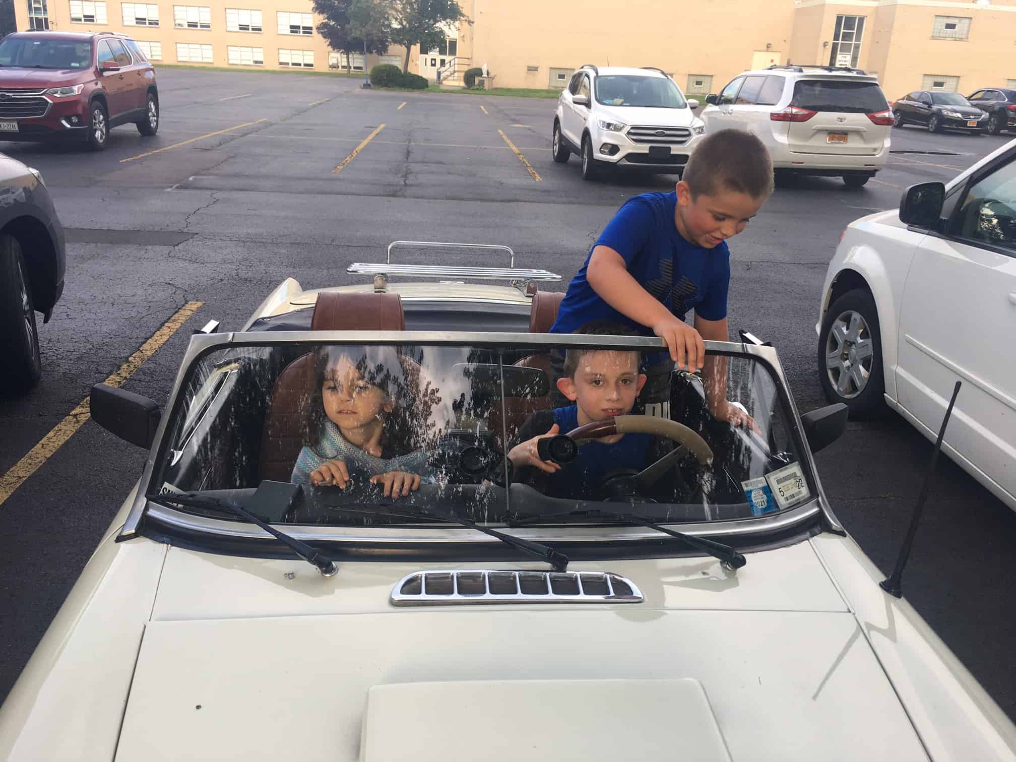 car-and3kids